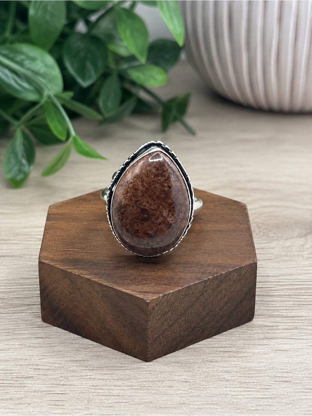 925 Sterling Silver Brown Jasper Teardrop Statement Ring Size 10 (BR1313/4)